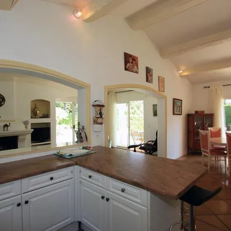 Saint-raphael Sleeps 6 Pool